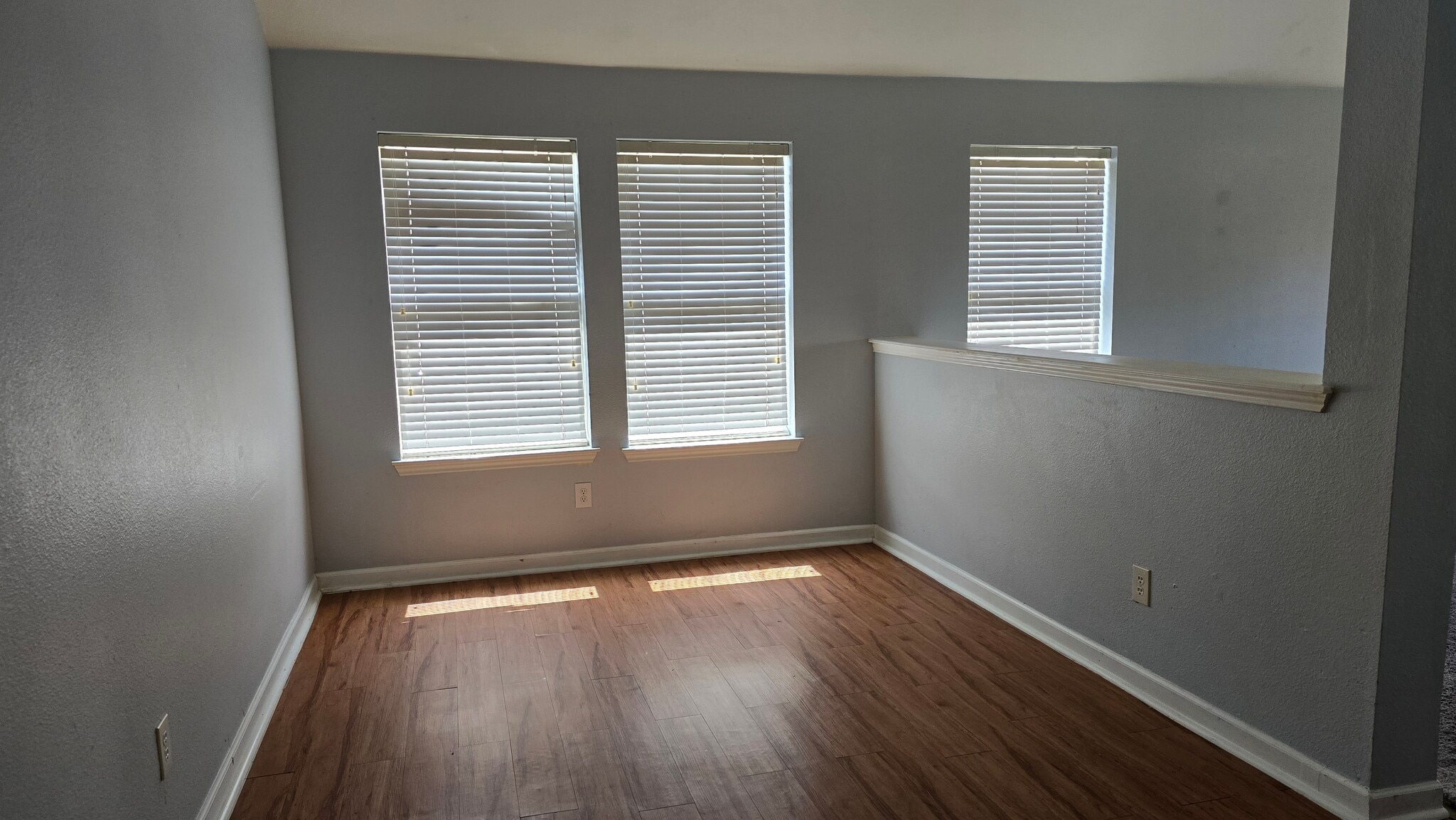 Building Photo - 8542 Snakeweed Dr