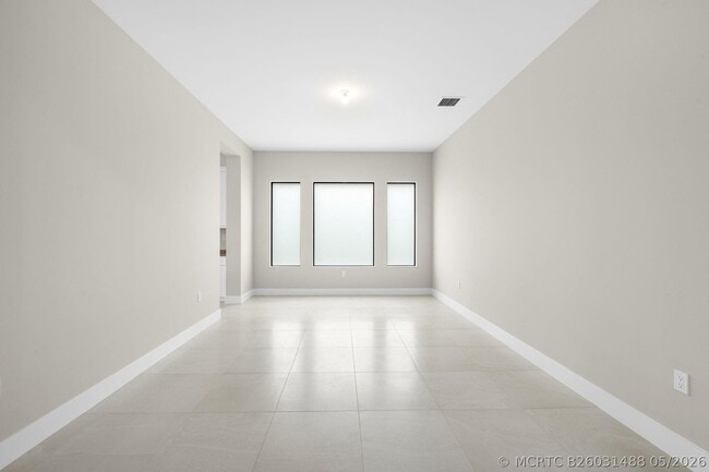 Building Photo - 20414 Juniper Bay Ave