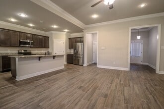 Building Photo - 4401 Sweetgum Dr