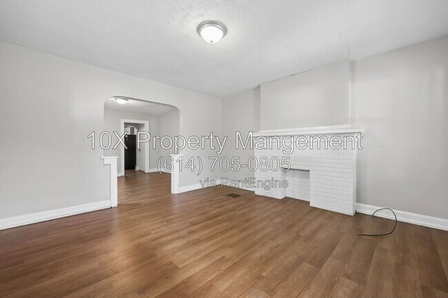 Building Photo - 1088 Siebert St