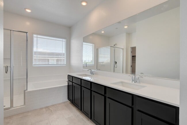Building Photo - NEW NEXT GEN 4 Bedroom, 2 Story Home in CADENCE!