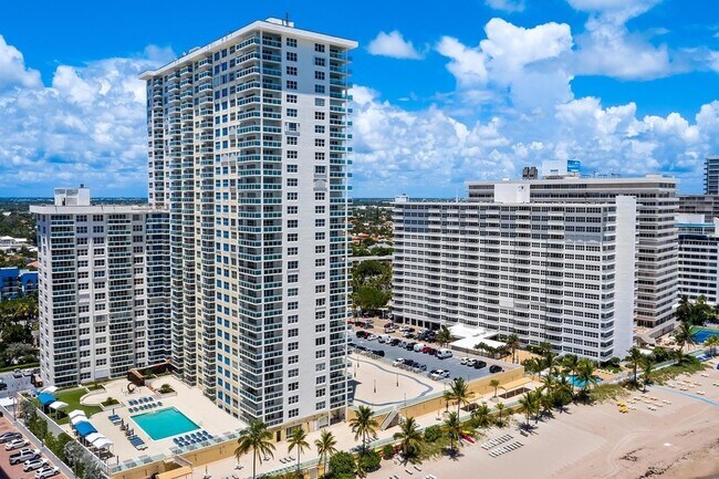 Building Photo - 3900 Galt Ocean Dr