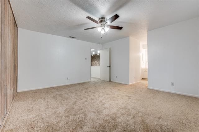 Building Photo - 7608 Woodthrush Dr