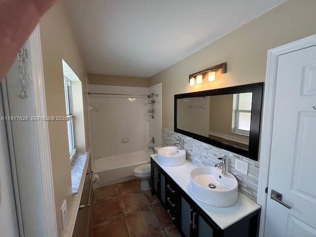 Building Photo - 11313 NW 65th St