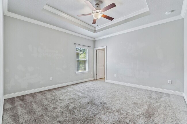 Building Photo - 2381 Belmont Dr