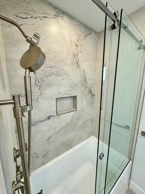 Building Photo - 85 W High St