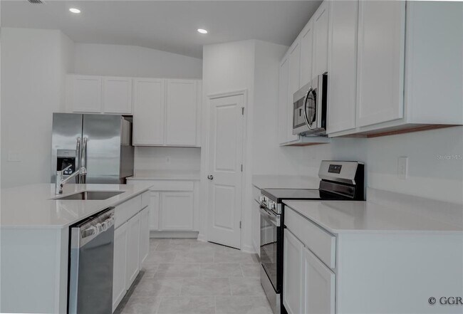 Building Photo - 4840 Edensbridge Ln