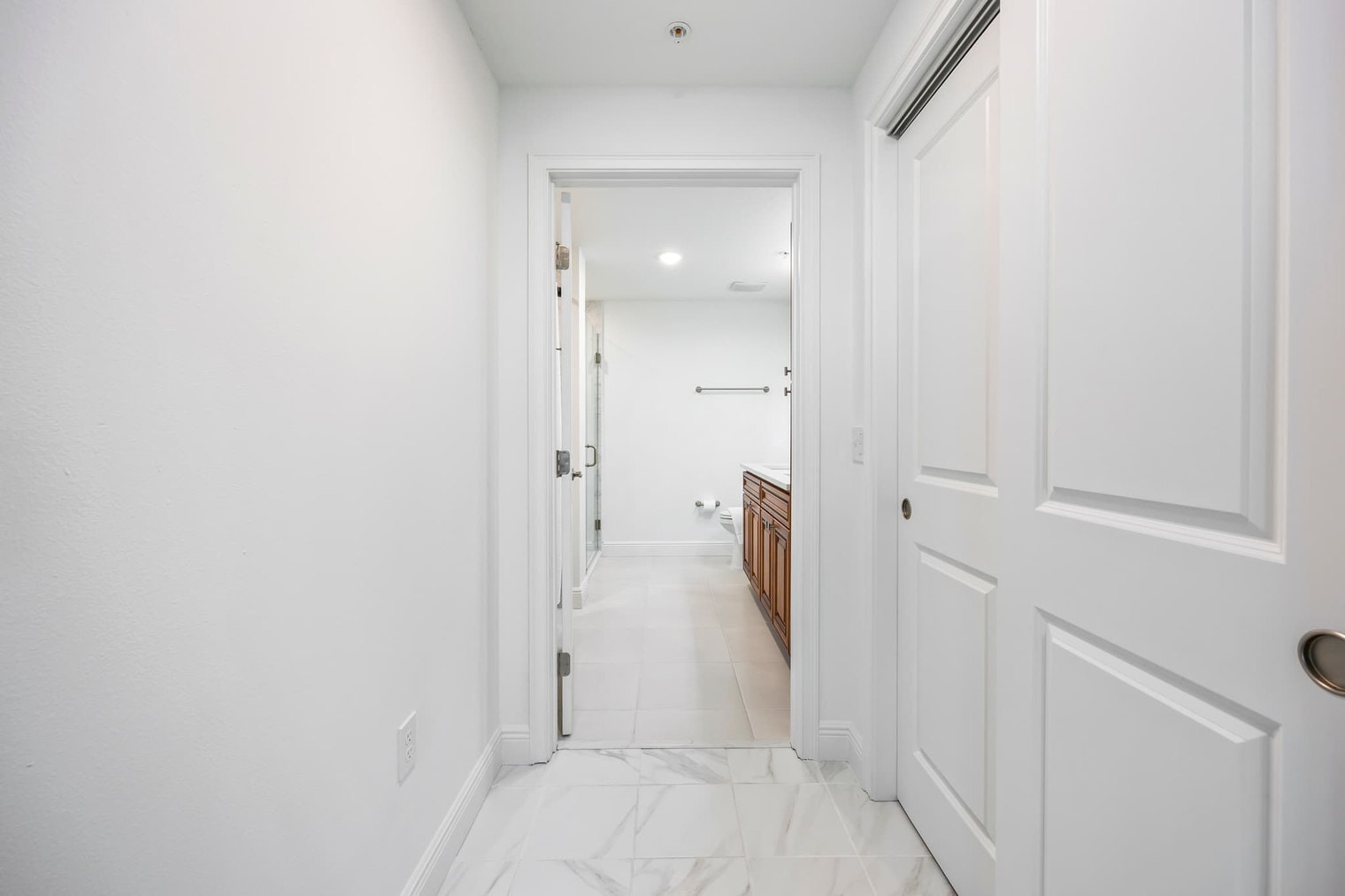 Building Photo - 605 Kemp St