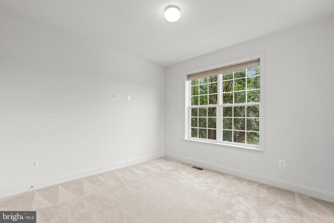 Building Photo - 5215 Barons Delight Dr