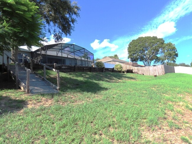 Building Photo - Spacious 4 Bedroom Pool Home Plus Addition...
