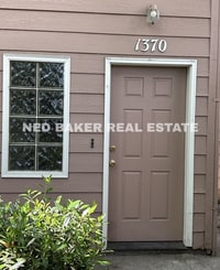 Building Photo - 2Bd/2Ba Two-Story Home - Available Soon!