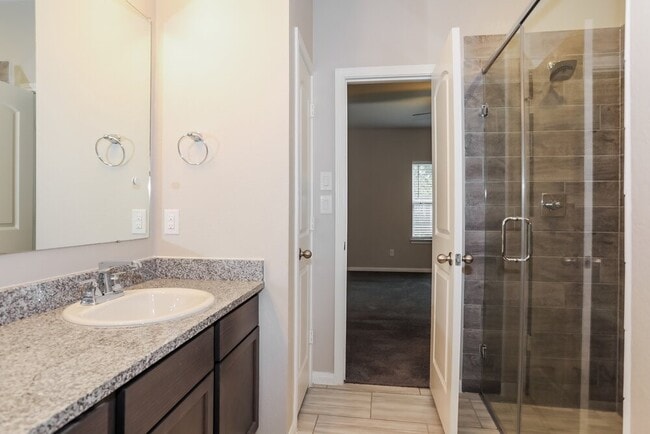 Building Photo - 12469 Lake Conroe Hills Dr