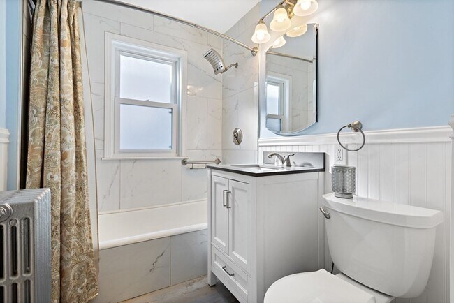 Building Photo - 64 Beaumont St