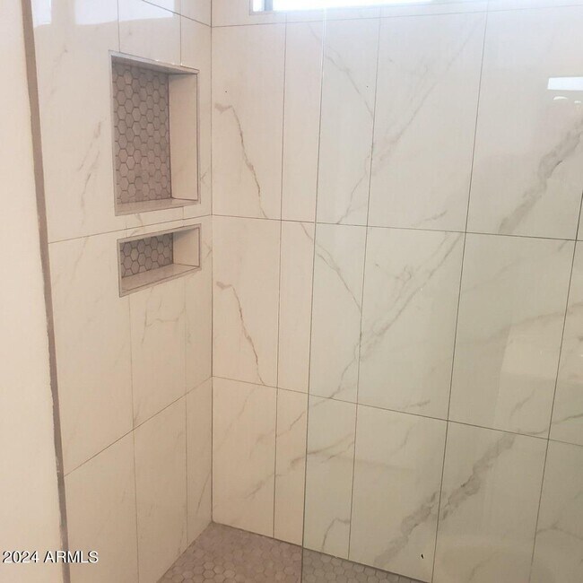 Building Photo - 14911 W Acapulco Ln