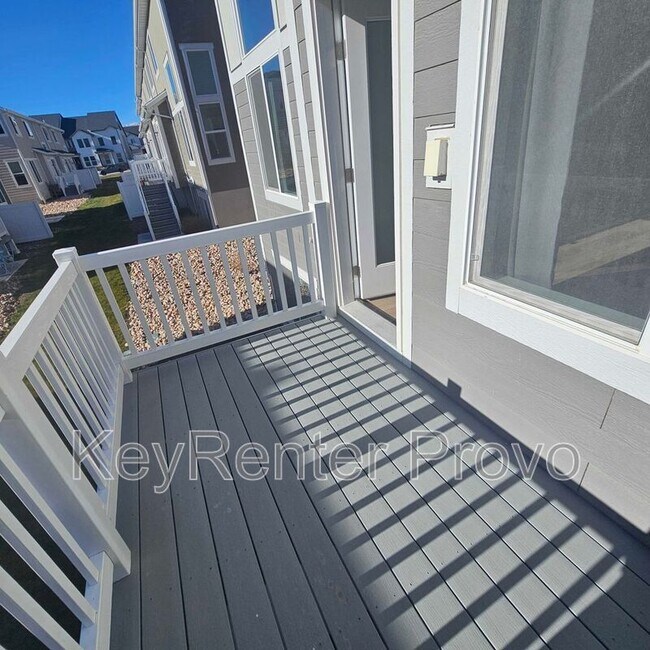 Building Photo - 1297 Dawes Wy