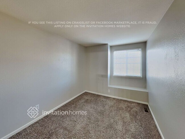 Building Photo - 5844 E 122nd Pl