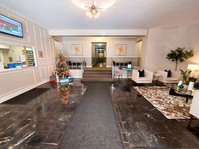 Building Photo - Furnished Studio Apt. in Dupont Circle. All Utilities Included...Available March 1s!