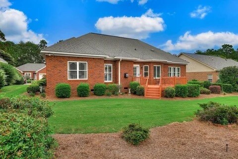 Building Photo - 115 Willow Oak Loop