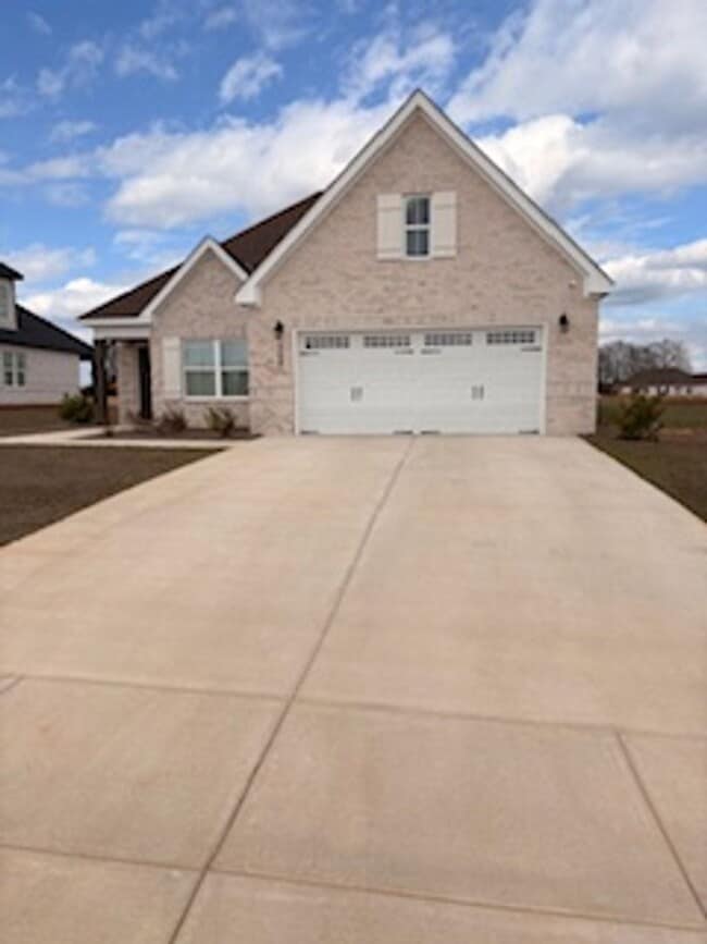 Building Photo - Available March!