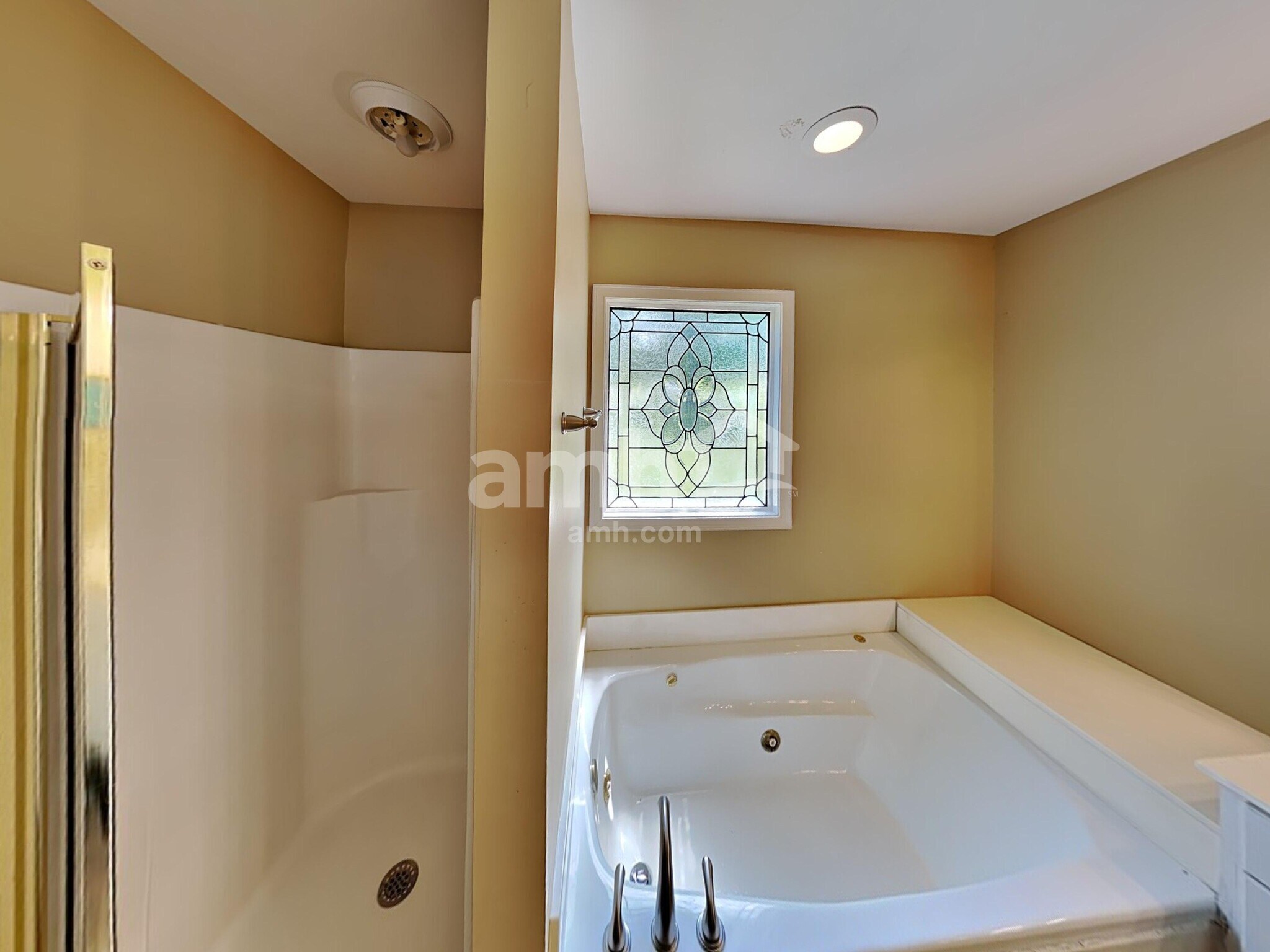 Building Photo - 1423 Shoreside Dr