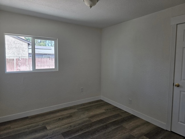 Building Photo - 3200 34th Ave