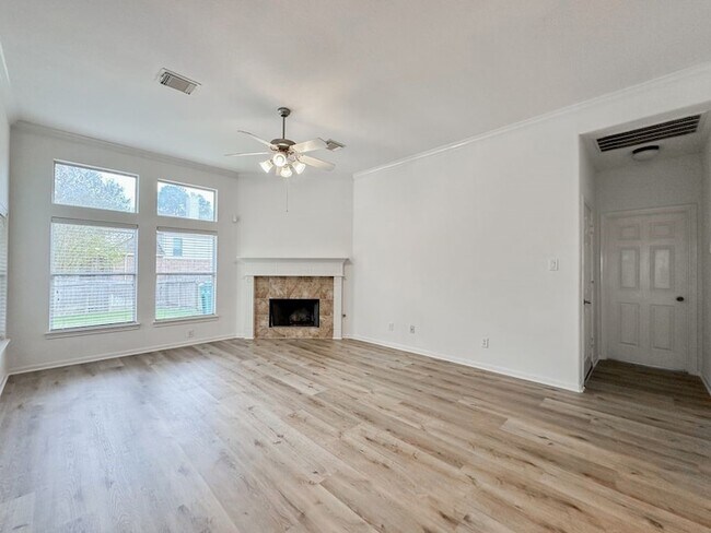 Building Photo - 73 E Montfair Blvd