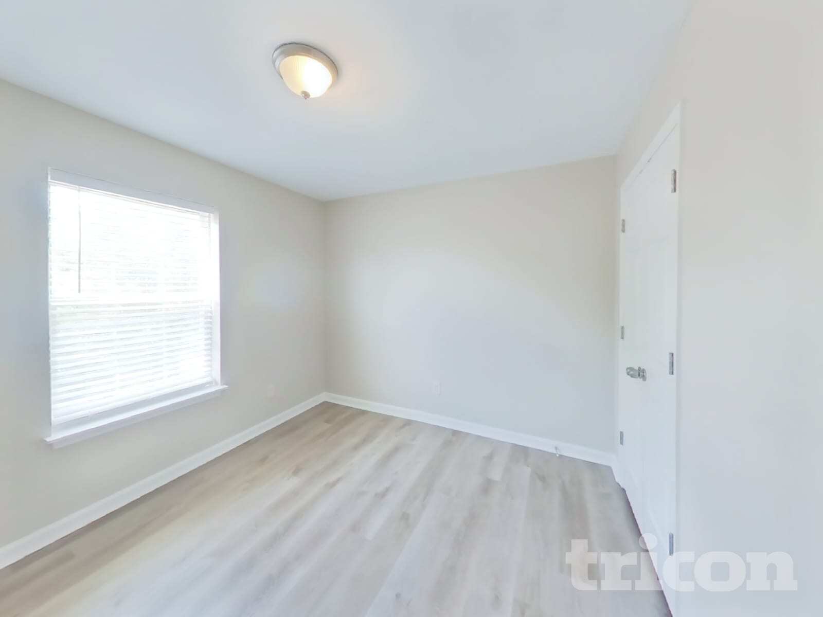 Building Photo - 673 Mable Dr