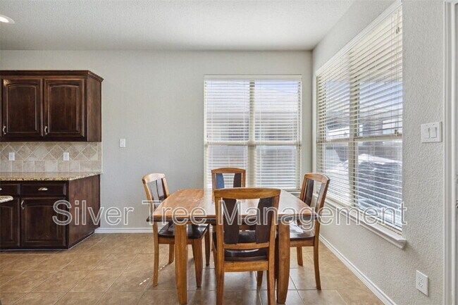 Building Photo - 1416 Elkford Ln