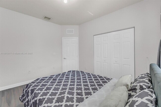Building Photo - 23210 SW 113 Passage
