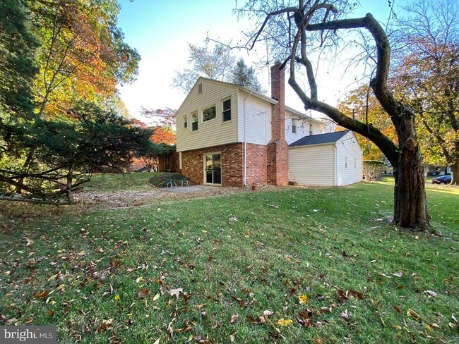 Building Photo - 11509 Parkedge Dr