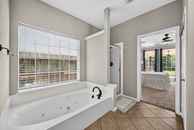 Building Photo - 1719 Cantigny Ln