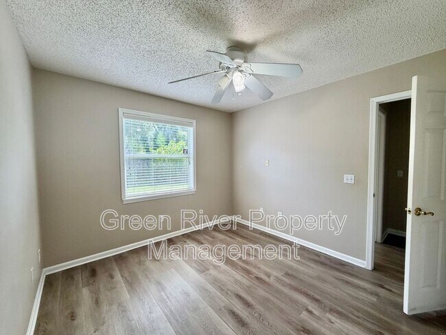 Building Photo - 1523 Quail Wood Ct