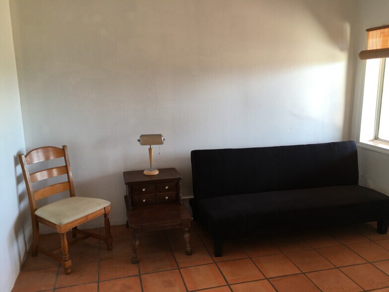 Building Photo - 19900 Bennett Rd