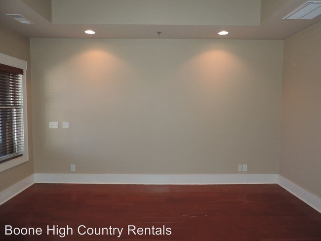 Building Photo - 3 br, 2 bath House - 148 Hwy 105 Ext Unit 203