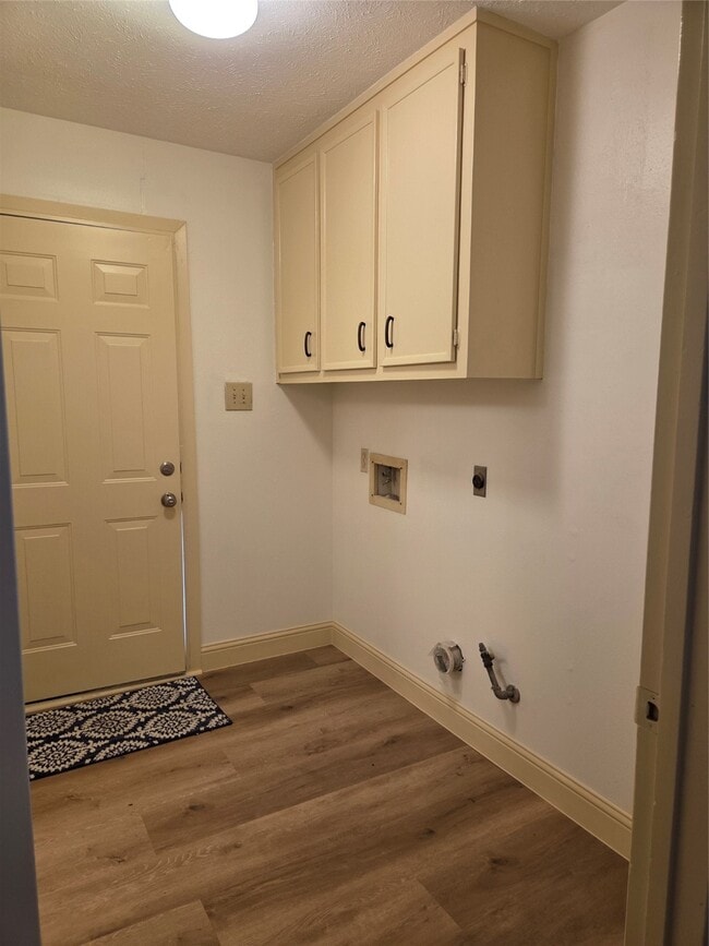 Building Photo - 14718 Earlswood Dr