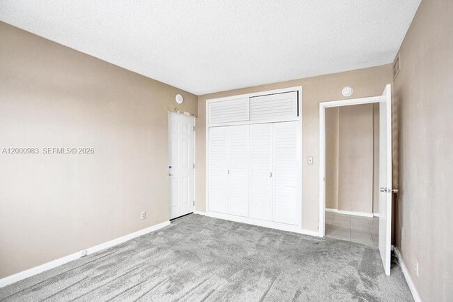 Building Photo - 710 N Ocean Blvd