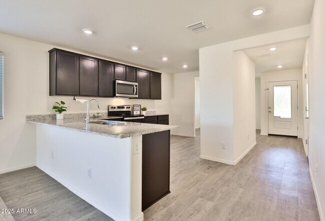 Building Photo - 25847 W Winston Dr