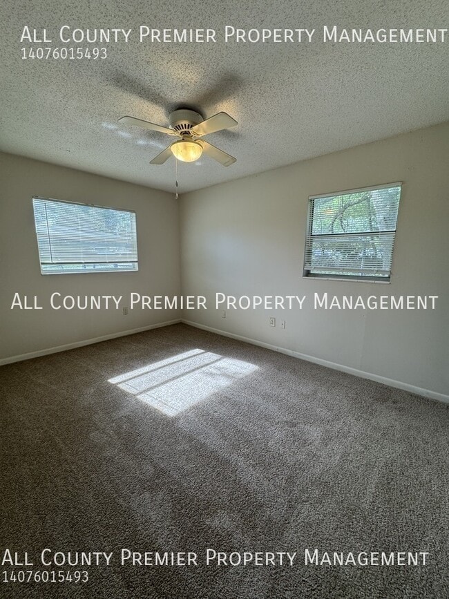 Building Photo - 6400 Swallow Hill Dr