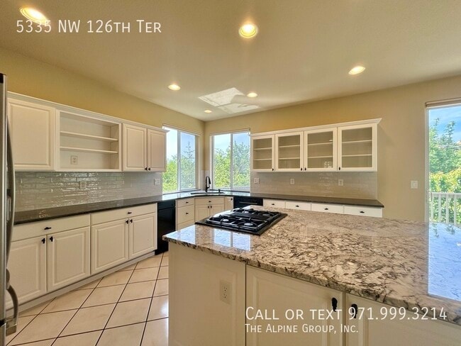 Building Photo - 5335 NW 126th Terrace