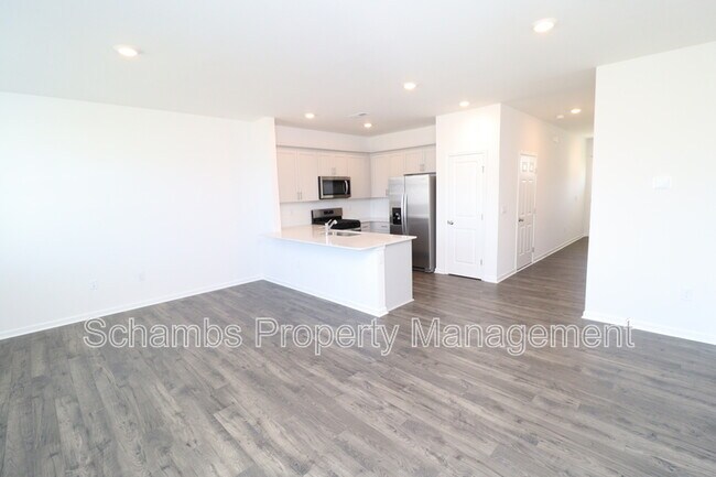 Building Photo - 360 Freestall Dr