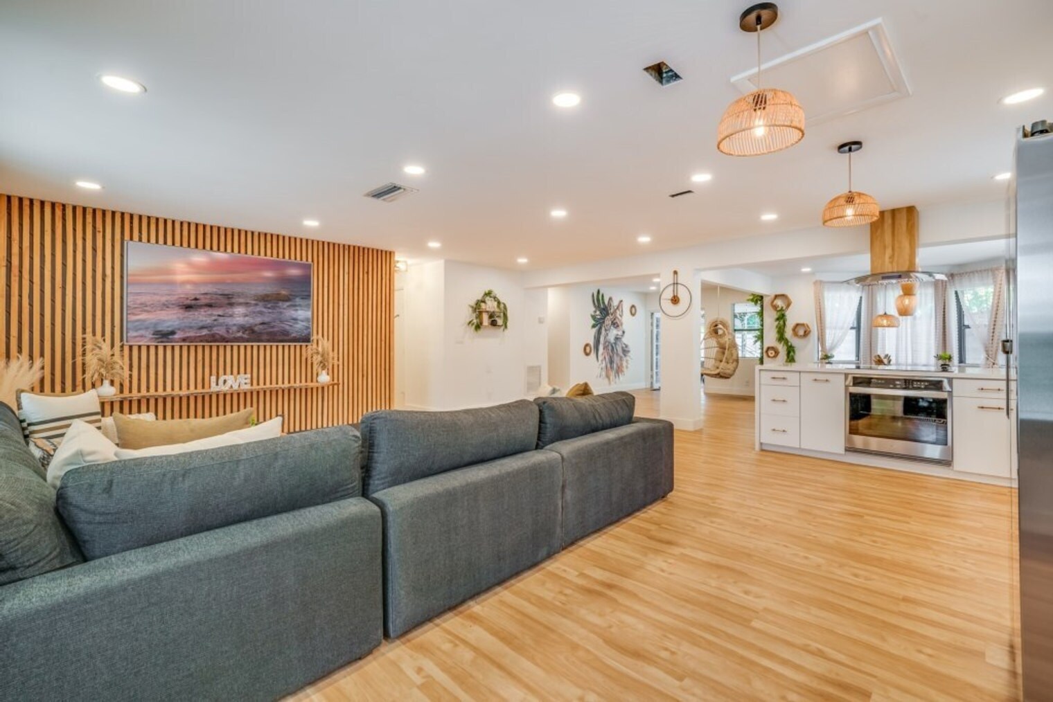 Building Photo - 1814 NW 14th Ave