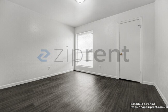 Building Photo - 4708 Carsonhill Dr