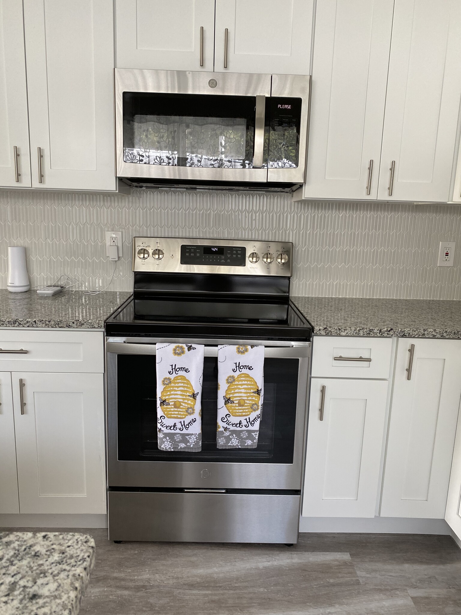 Building Photo - 1611 E 18th Ave