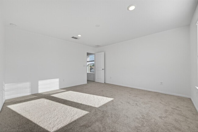 Building Photo - 17803 Pumpkin Vine Dr