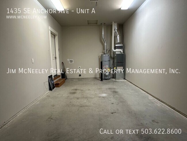 Building Photo - 1435 SE Anchor Ave