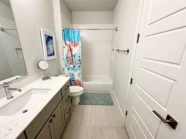 Building Photo - 4404 Authentic Dr