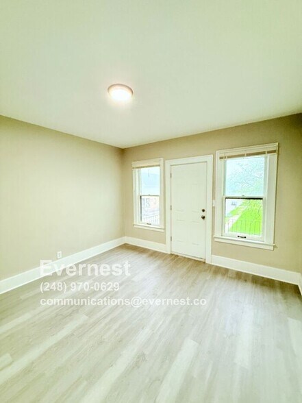 Building Photo - 5440 Milford St