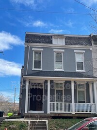 Building Photo - 3 N Harvie St