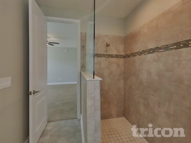 Building Photo - 10885 Chitwood Dr