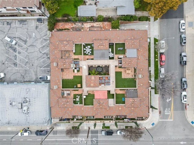 Building Photo - 201 N Reese Pl